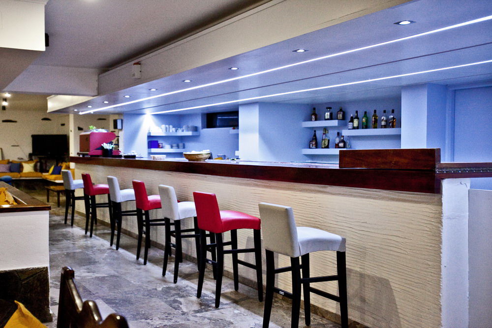 Aeolos Bay Hotel Tínos 餐厅 照片